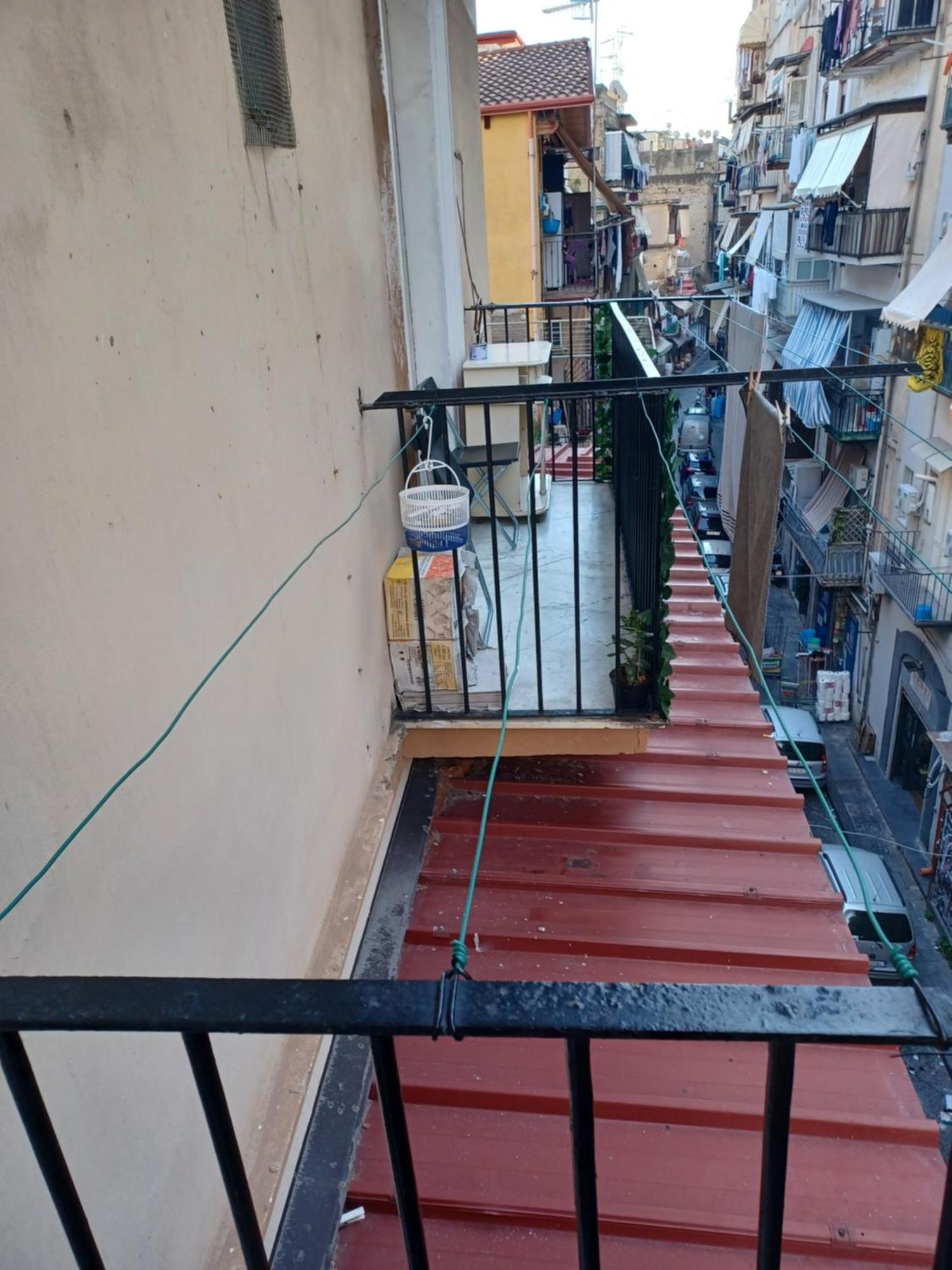 B&B Appartamenti Napoli Exteriör bild